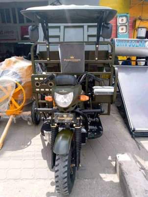 A picture of Bajaji