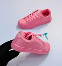 A picture of Quality sneakers.