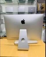 A picture of I Mac i5