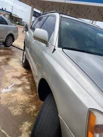 A picture of Toyota Highlander