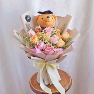 A picture of Gifts and hampers