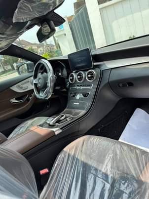 A picture of Mercedes Benz C300 2017