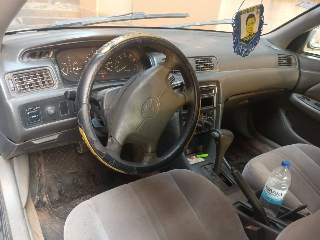 A picture of Toyota camry pensil