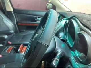 A picture of Toyota Harrier