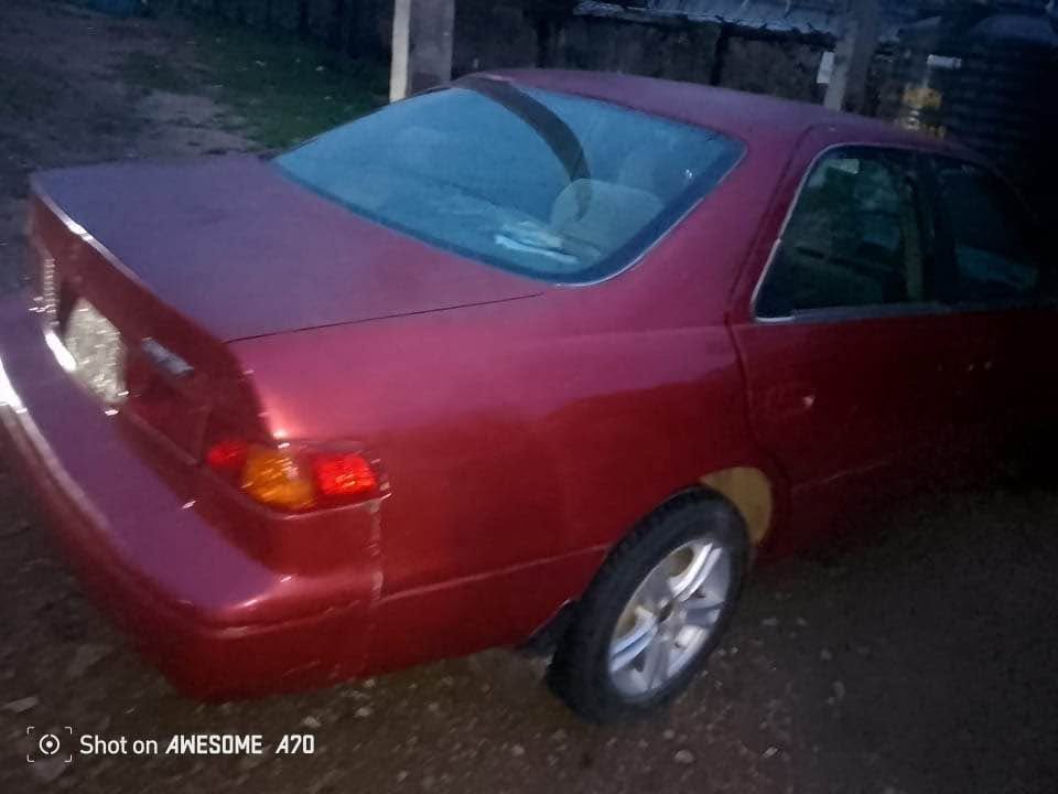 A picture of 2001 Toyota Camry Envelope