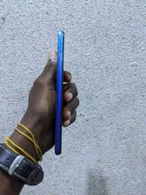 A picture of VIVO Y20 CELLPHONE 