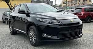A picture of Toyota Harrier New Model 2014