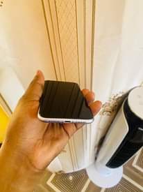 A picture of iPhone 11 Dual line gb64