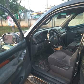 A picture of model Toyota Prado