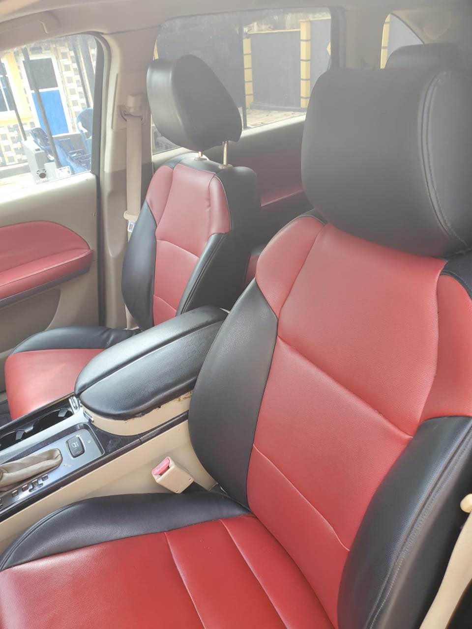 A picture of 2008 Acura MDX