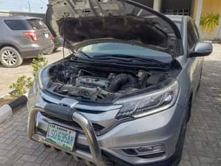 A picture of Bought brand new neatly used Naija Honda CR V 2013