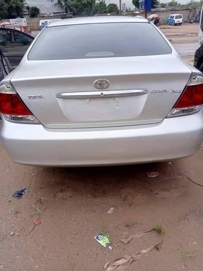 A picture of Clean Toyota Camry car