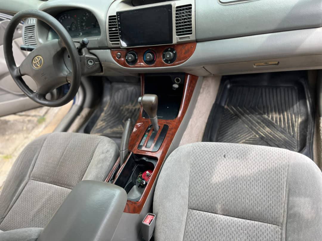 A picture of Car s