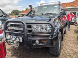 A picture of LAND CRUISER