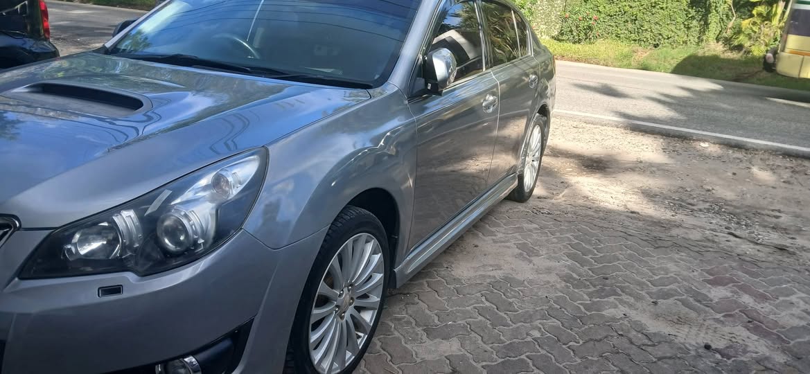 A picture of Subaru legacy b4 2010