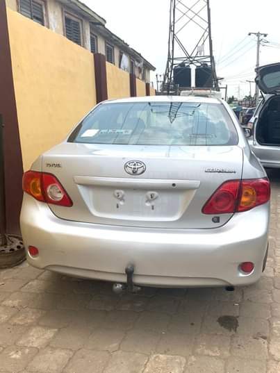 A picture of Toyota Corolla available dm
