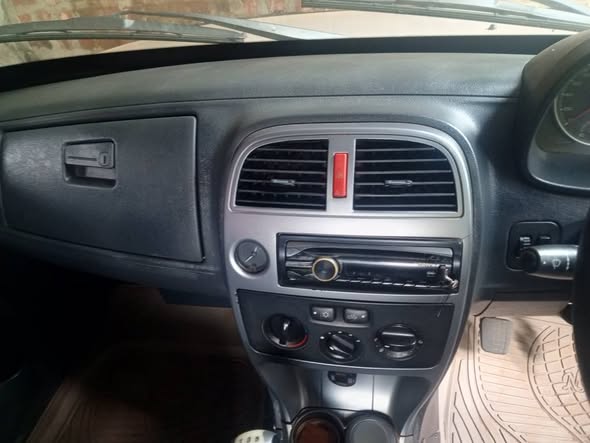 A picture of Tata Xenon 2 2L diesel silver 2007 model double cabin
