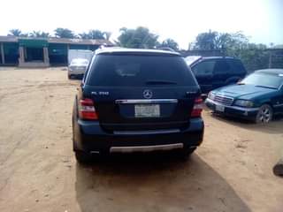 A picture of 2009 4matic Jeep for sale. First body working perfectly good