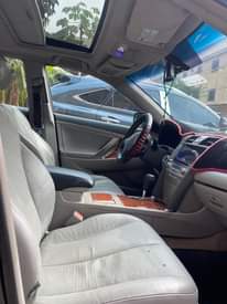 A picture of clean Toyota spider 2010