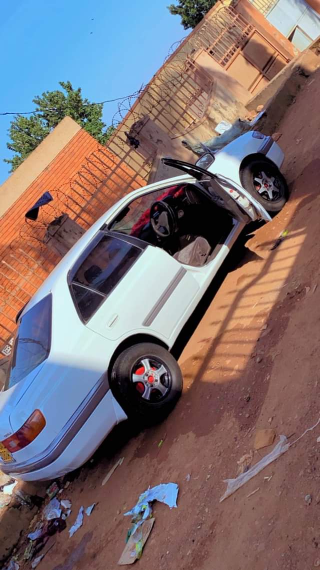A picture of Car