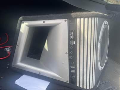 A picture of Sub woofer