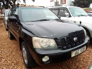 A picture of TOYOTA KLUGER 2.4CC ENGINE