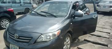 A picture of 2009 corolla Ac is working well Gear is good Engine