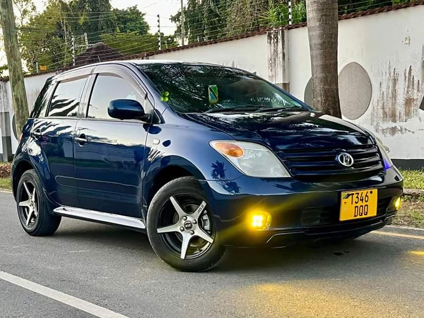 used toyota ist