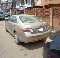 A picture of Clean Nigerian Used Gold Toyota Camry 2009 XLE Full Options