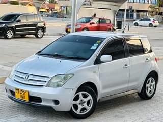 A picture of TOYOTA IST DN U
