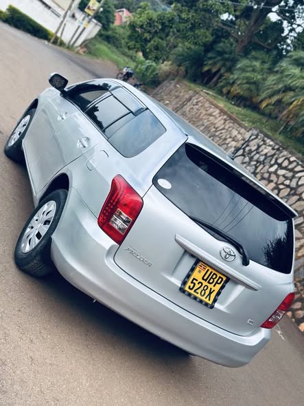 A picture of Toyota Fielder 26m only