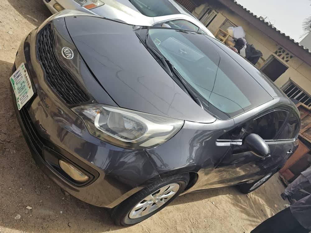 A picture of 2013 Kia rio