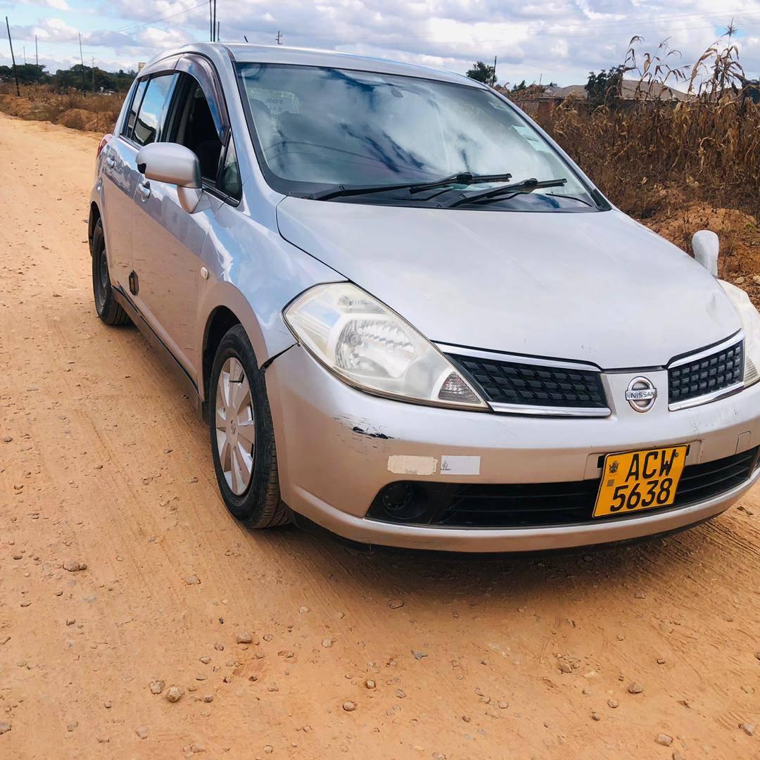 used nissan tiida