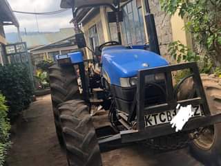 new holland truck