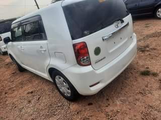 A picture of Toyota rumion