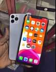 A picture of Andriod Iphone 11 pro max