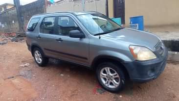 A picture of 2005 Honda CRV