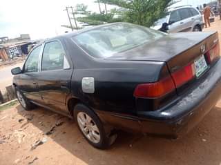 A picture of Toyota Camry Envelope