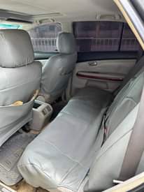 A picture of Nigeria used 2006 Rx330 with complete papers going for 6