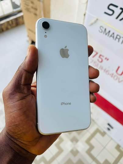 A picture of iPhone XR