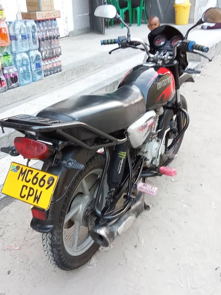 A picture of Boxer 125cc 800000