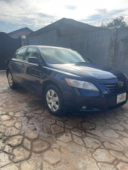 A picture of 2008 Toyota Camry muscle Tokunbo Standard Neatly used
