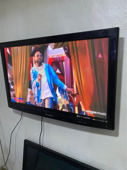 A picture of Neatly used tokunbo 42 inches Panasonic Hd tvs
