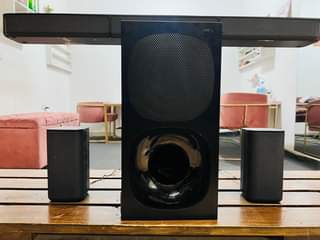 A picture of SONY SOUND BAR400Watts