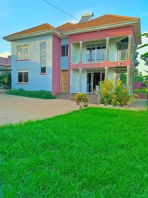 A picture of Brand new flat on quick sale