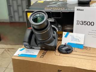 nikon