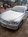 A picture of Toyota mark x