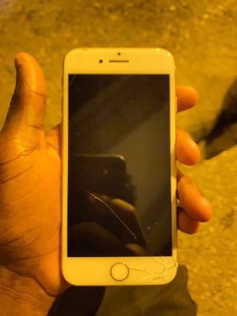 iPhone M.