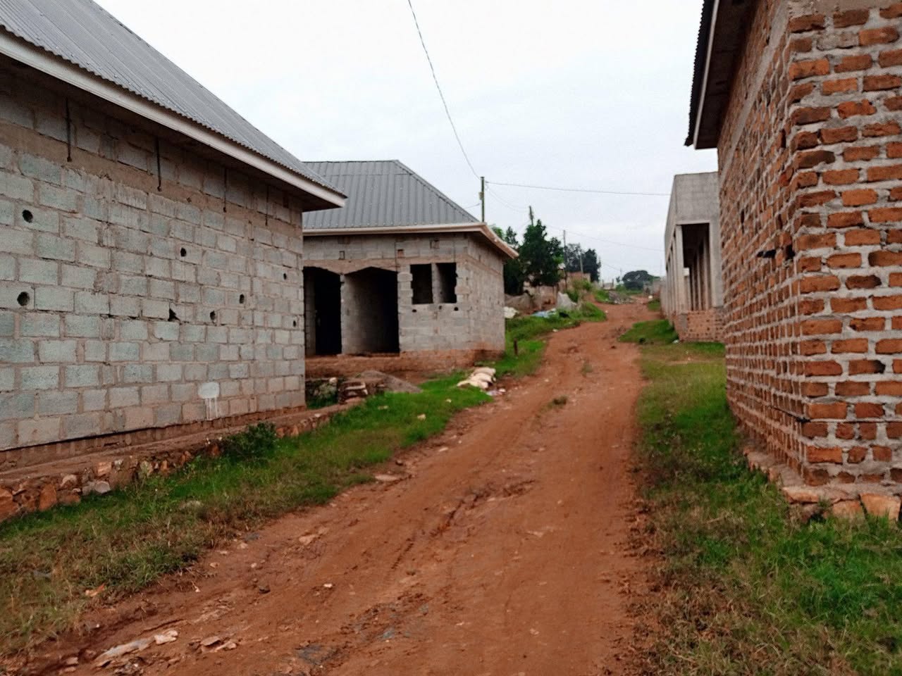 A picture of Hustlers estate at Bulenga mityana road