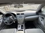 A picture of TOYOTA CAMRY LE 2007
